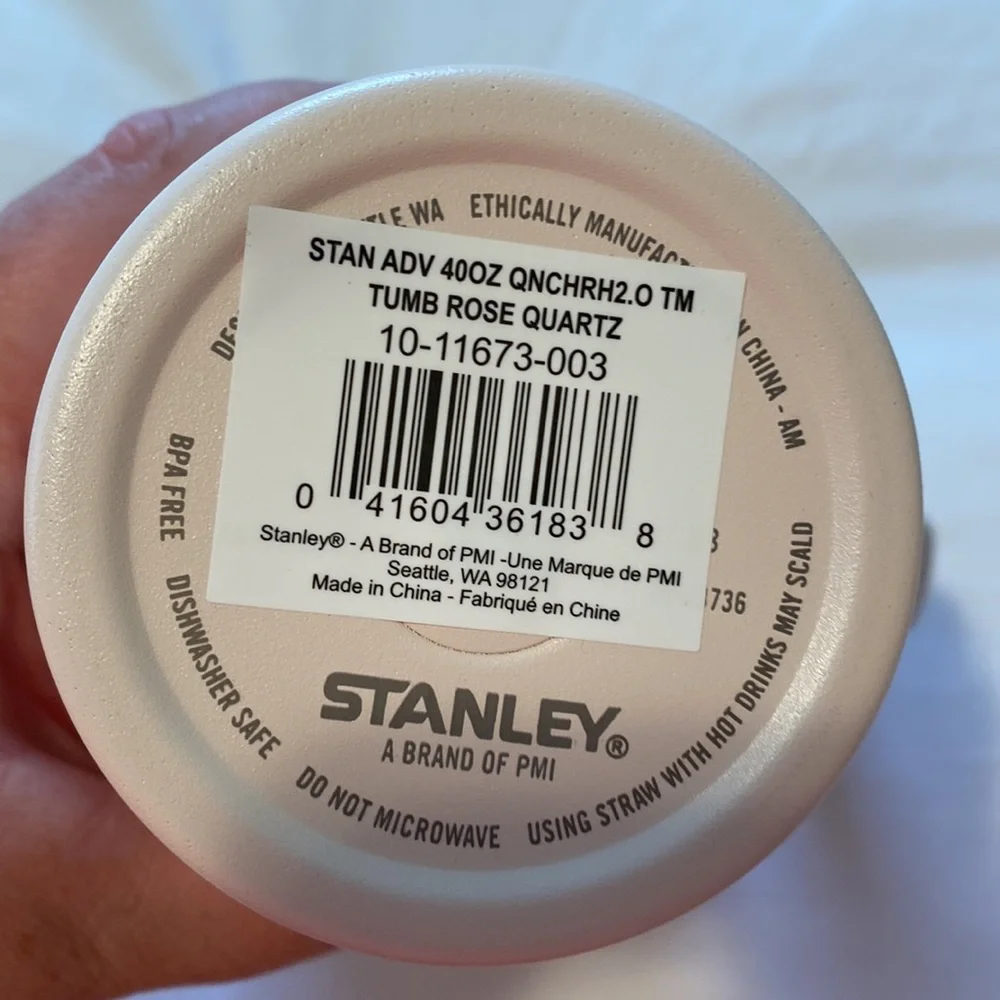 NWT Stanley 40 oz Quencher - Picture 8 of 10